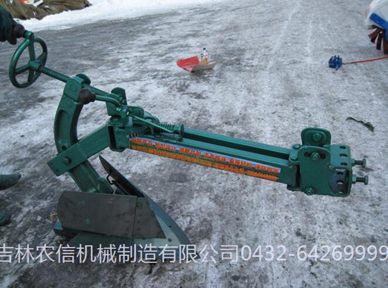 1LSW-135型水(shuǐ)旱田兩(liang)用犁