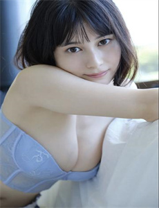 《一女多男 群交-桃子老师每场直播收入仅千元》